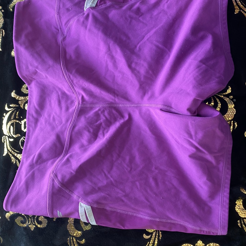 Shorts - Picture 2 of 2